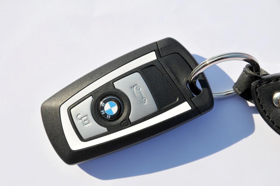  BMW 120d Urban Line 2011 года  (фото 8 из 193)